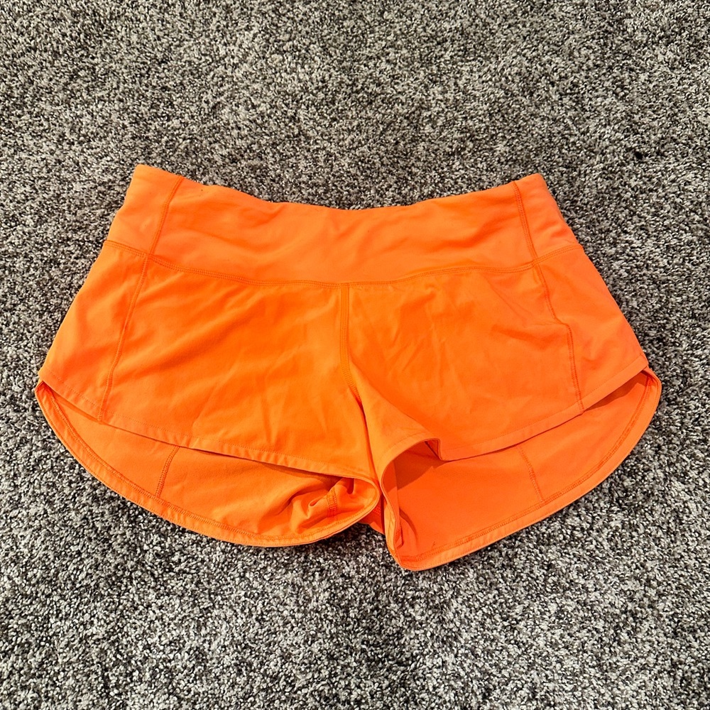 COPY - Lululemon speed up shorts/2.5 inch/size 4